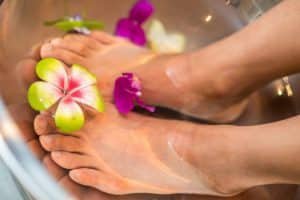 foot spa tropical flower 1