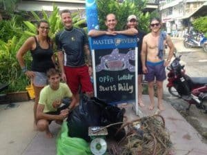 group trash cleanup