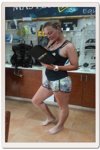 master divers tank top and logbook1
